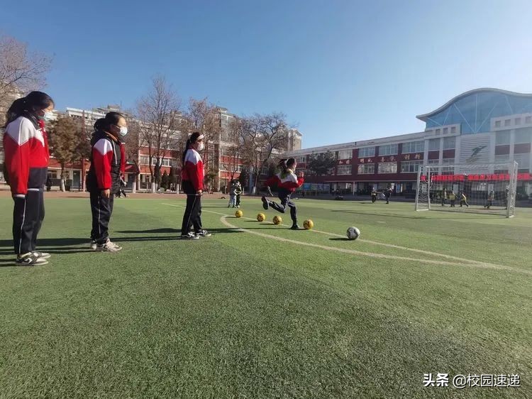 石嘴山市第12小学足球队,石嘴山市第二小学足球比赛