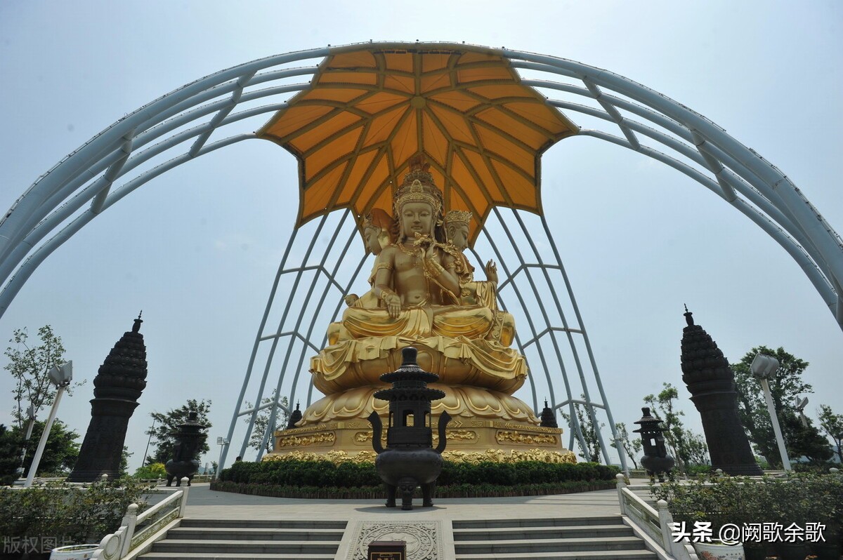 珠海vs万亿城市,珠海vs厦门城市对比