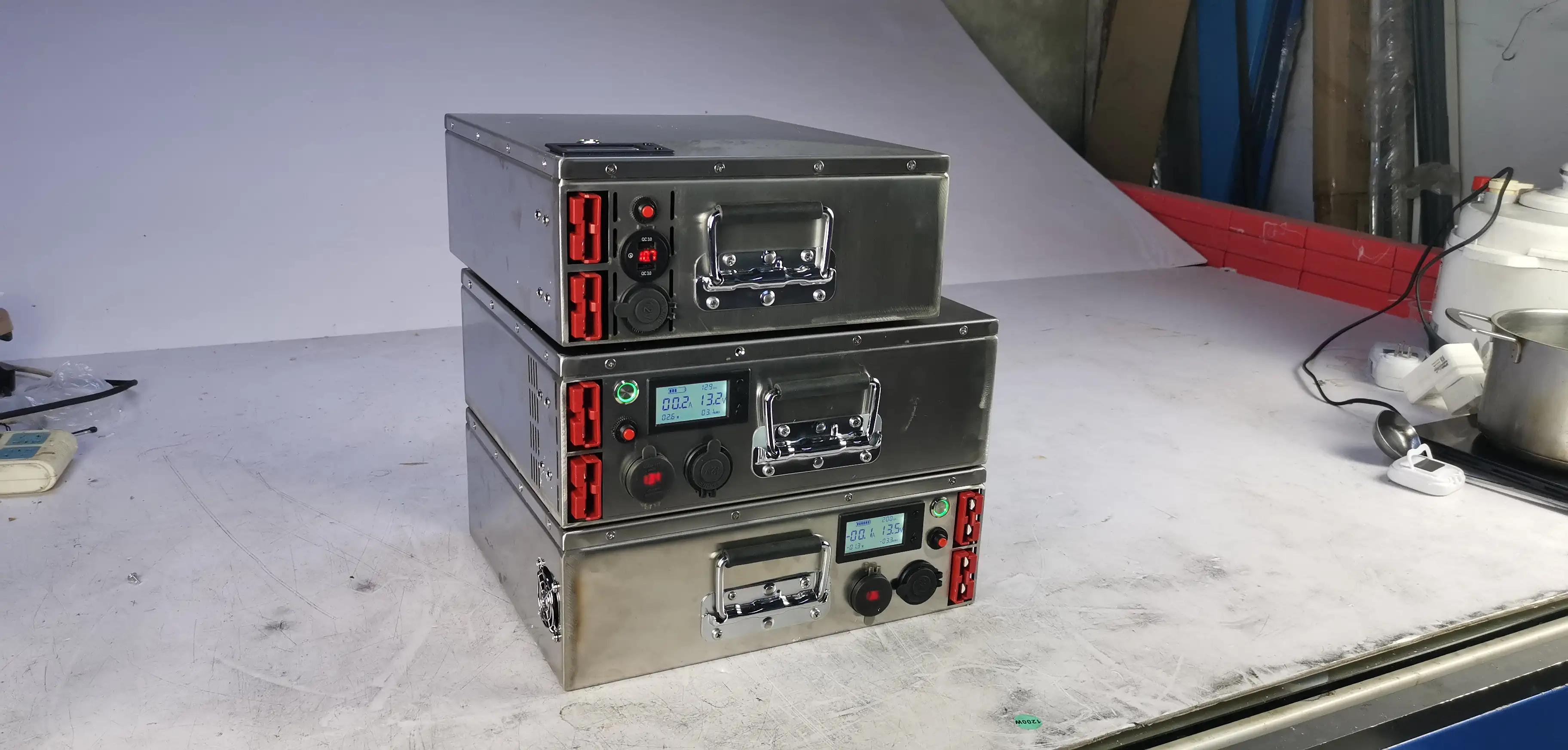 房车48V驻车供电,房车供电用12v还是24v