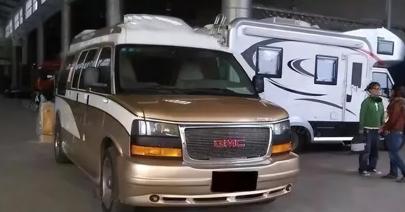 壕气冲天的八位女明星图片,拥有亿万豪宅的十大美女明星