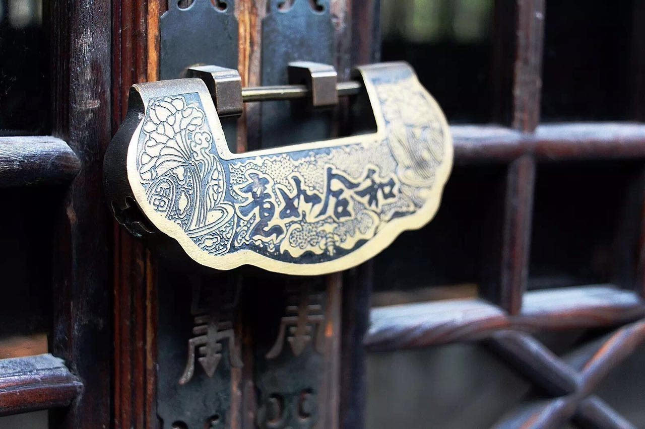 明清时期的各种铜铁锁,手工精致古代金锁