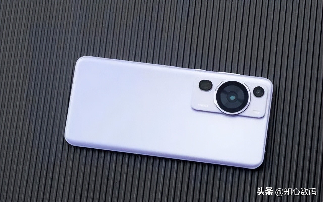 到底买苹果14pro还是华为p60pro,苹果14p和华为p60pro哪个值得买