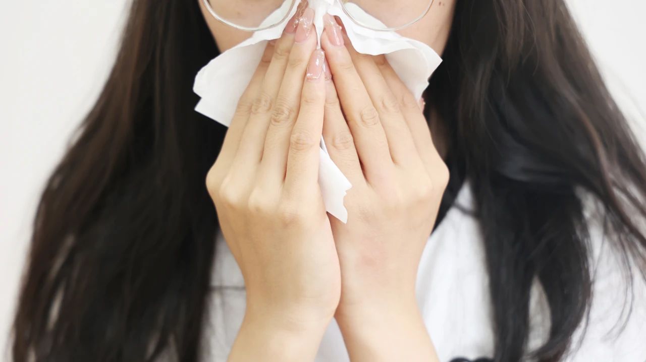 过敏性鼻炎用什么药物可以治疗,过敏性鼻炎一直用喷鼻的有效果吗