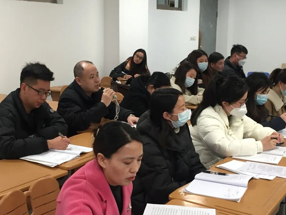 凝心聚力共谋成长——江苏省名校长工作室（主持人：陈欣）