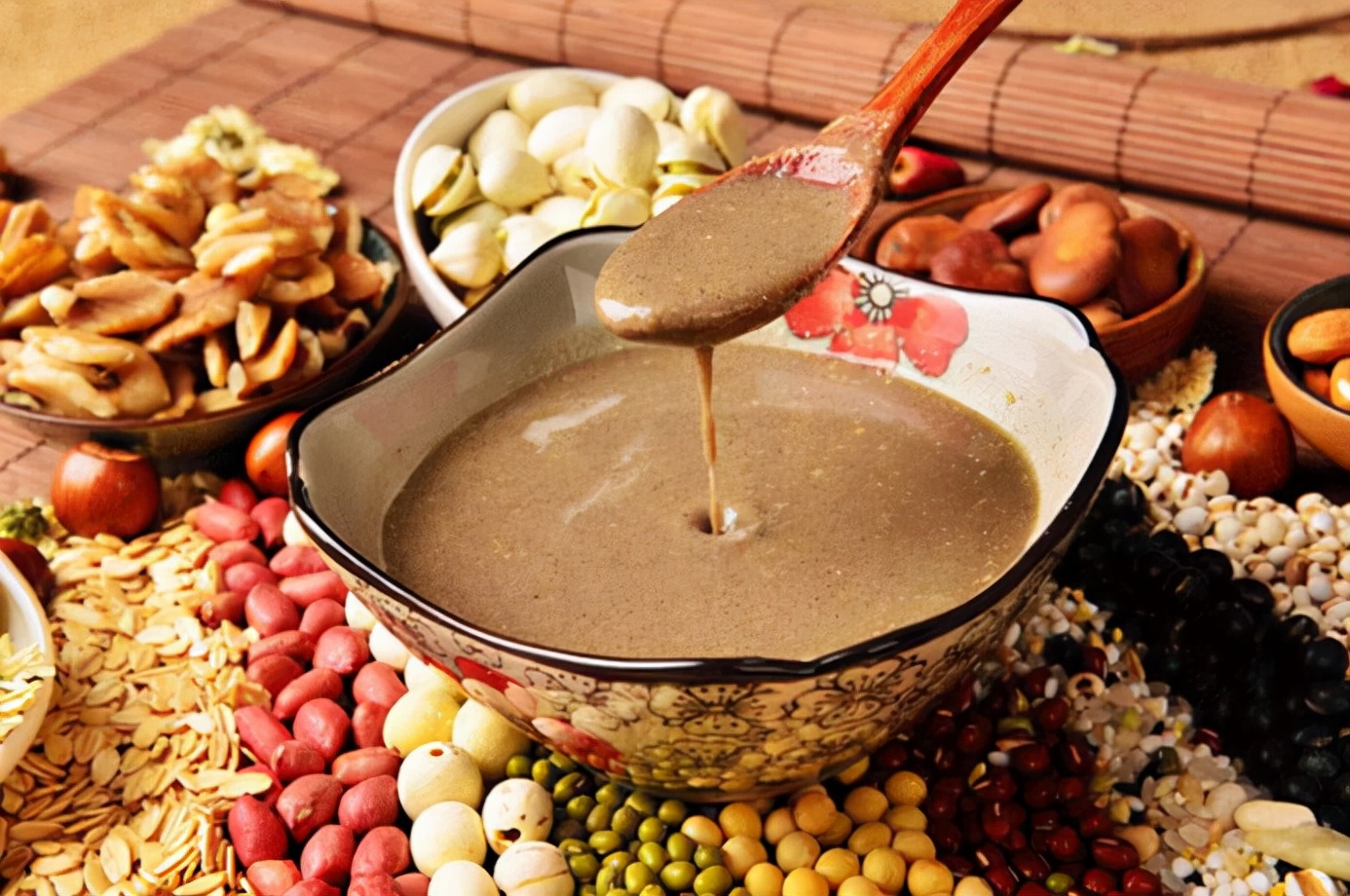 暴饮暴食导致胃肠道功能紊乱,暴饮暴食如何遏制住自己