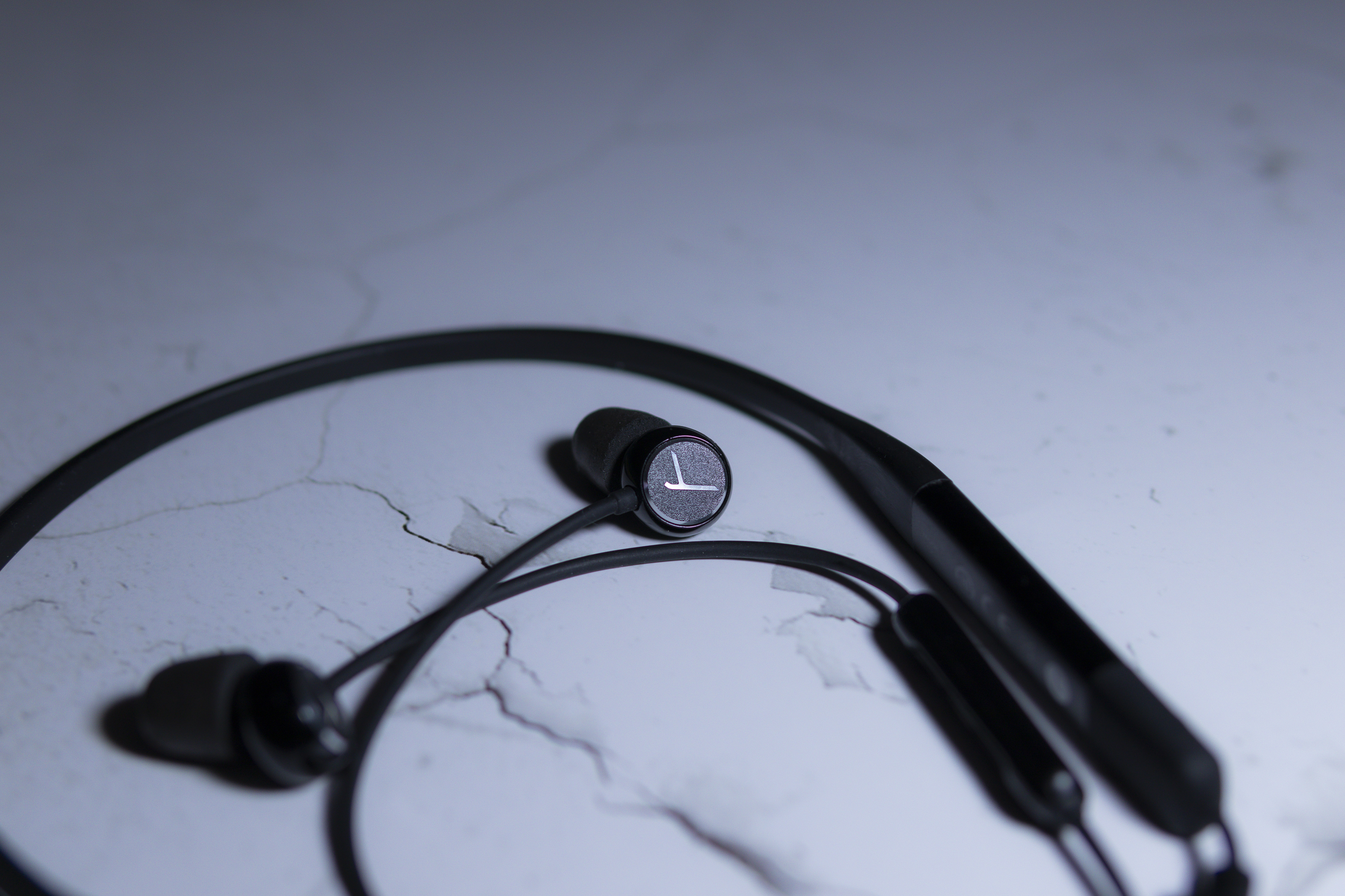 「耳边评测」分享一个网课办公好伴侣——拜雅BLUEBYRD2