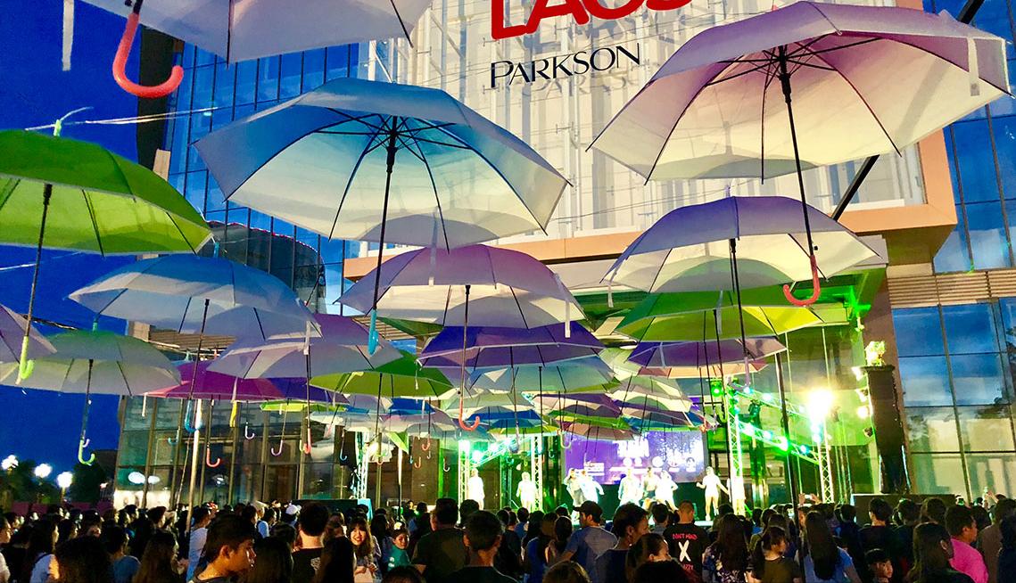 老挝有多少经商的中国人,老挝有10万湖南老乡吗