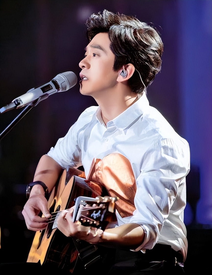 人间清流李健的成名之路,李健与清华女博士的爱情