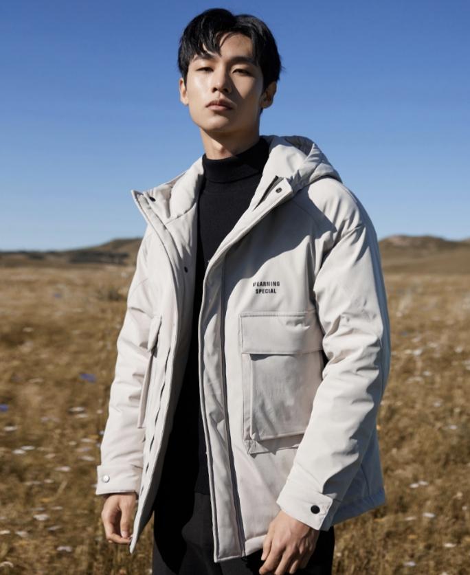 25岁男生宝藏衣服店铺,保暖年轻人的潮流男装