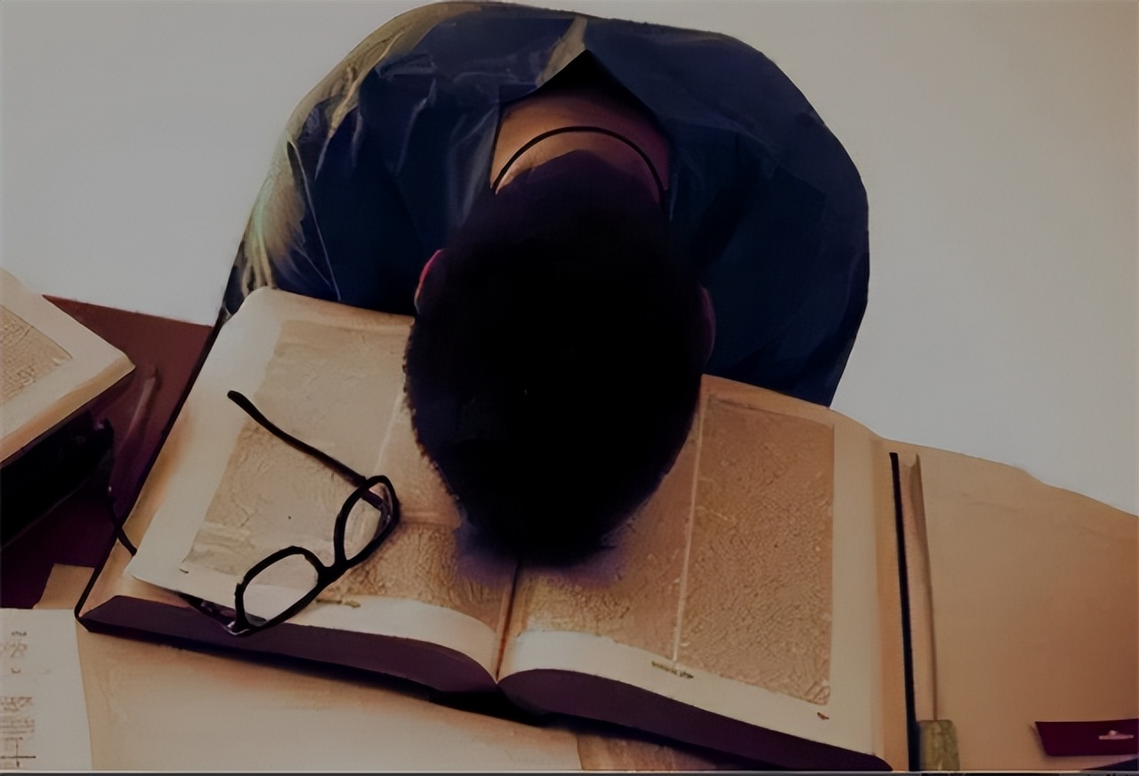 断骨增高的李亚诺是哪里人,李亚诺截骨长高是真人真事吗