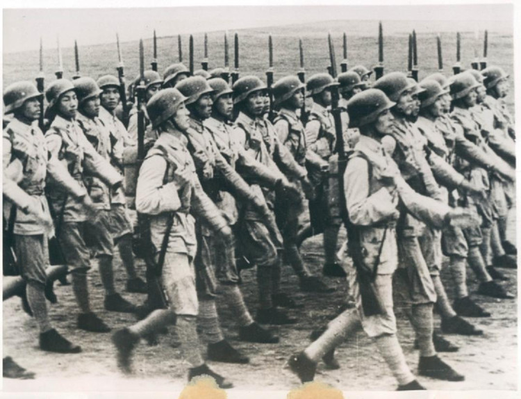 日军敢死队被全歼,日军百人敢死队