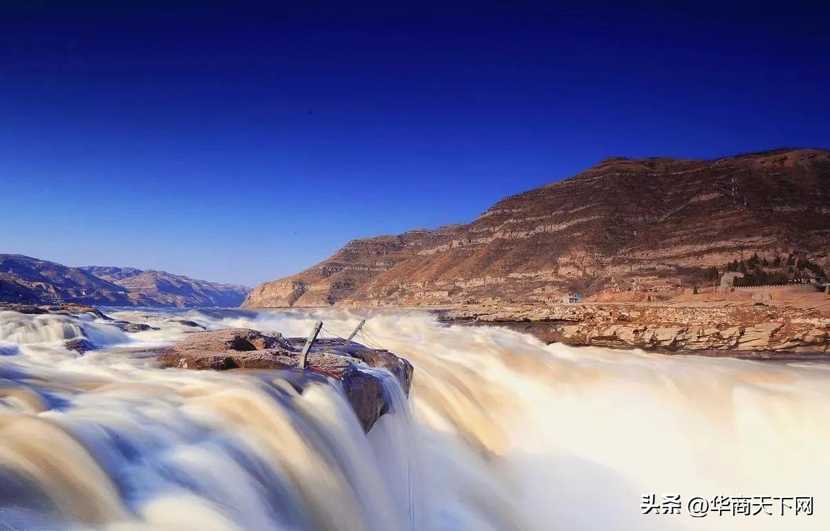 黄河壶口瀑布路上围墙,山西黄河壶口瀑布加围墙了吗