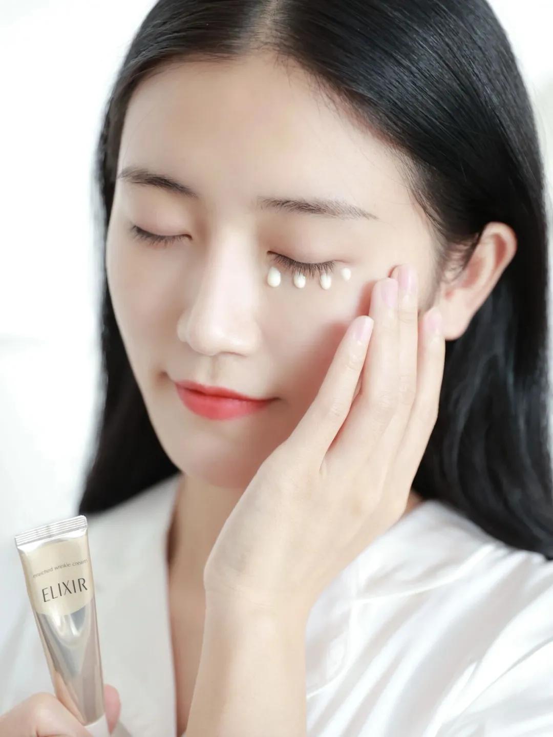 怡丽丝尔抗皱淡纹眼霜,怡丽丝尔眼霜越用眼纹越多