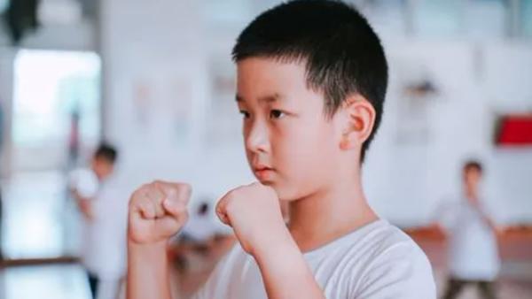 生两个儿子就不幸福了吗,生两个孩子幸福但不快乐