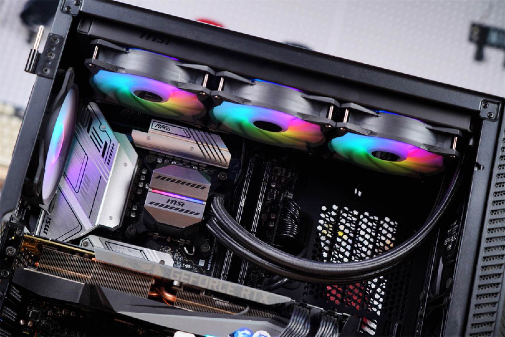 静音和性能相依兼得，支持三档转速，德商德静界PRO4值得拥有