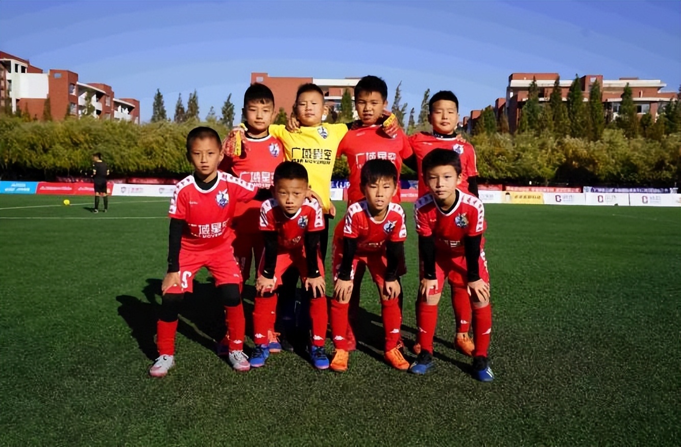 董路说希望阿根廷夺冠,董路谈中国足球青少年联赛