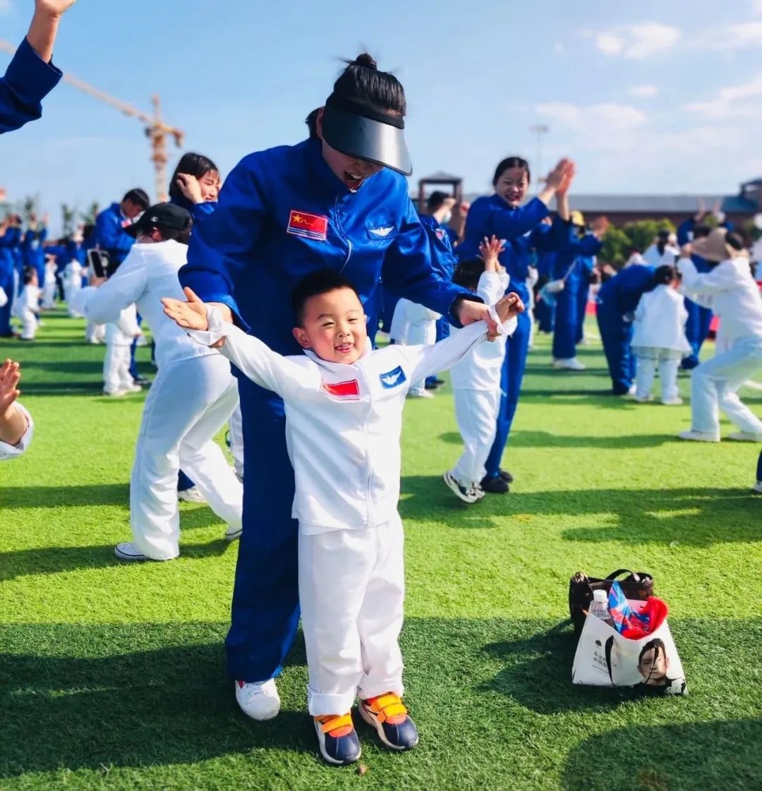 上蔡县直幼儿园分园运动会,上蔡新思维幼儿园春季亲子运动会