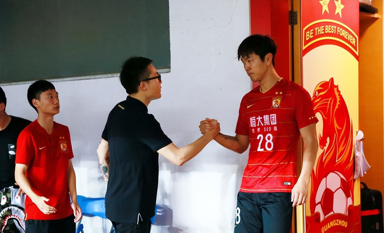 中超联赛广州恒大队,恒大外援被解约了吗