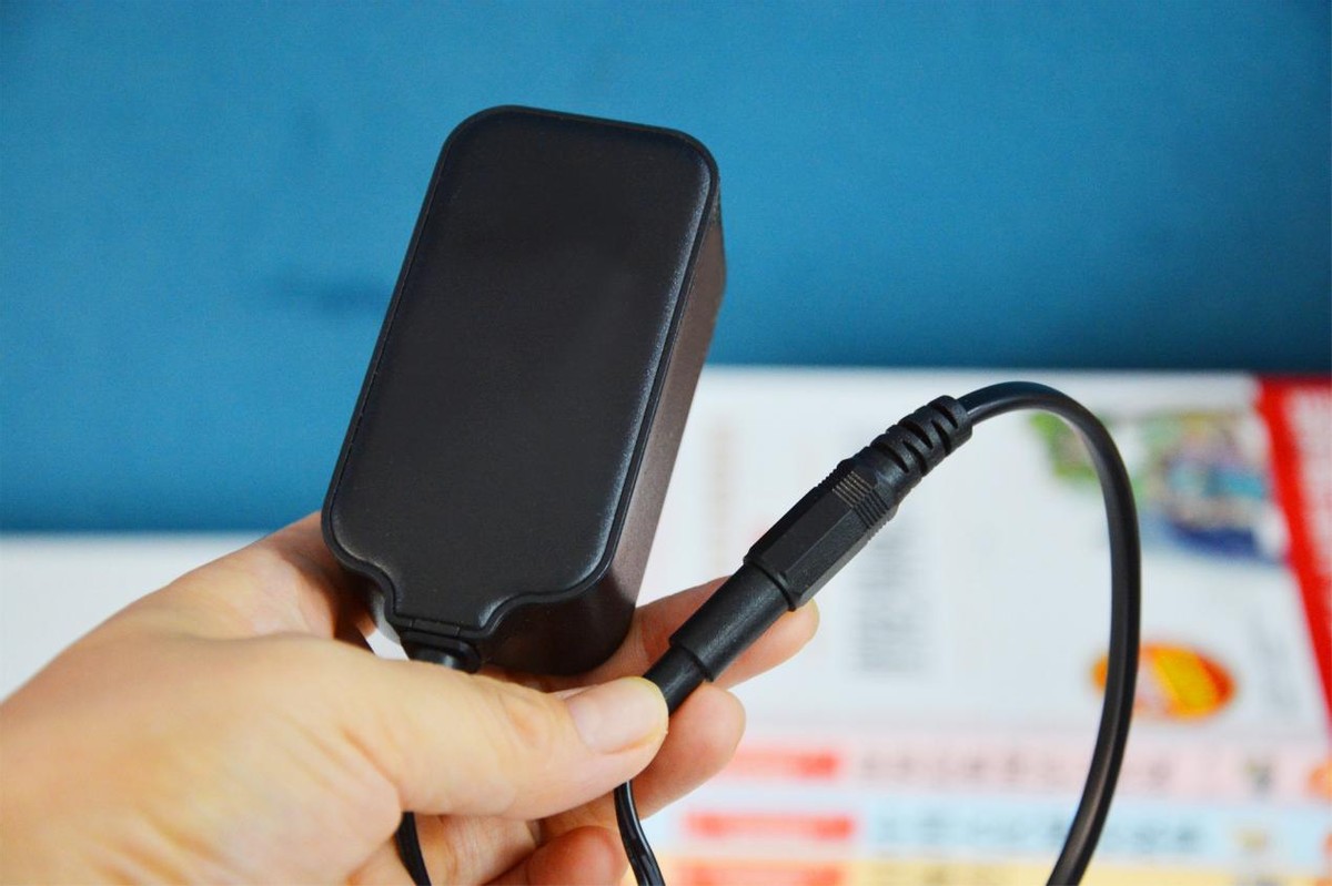 NIR红光真正护眼光，陪伴孩子学习，我选择天使之光2医安级护眼灯