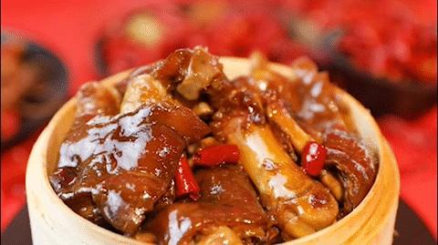 为什么成都男很受欢迎,为什么成都男人喜欢东北女人