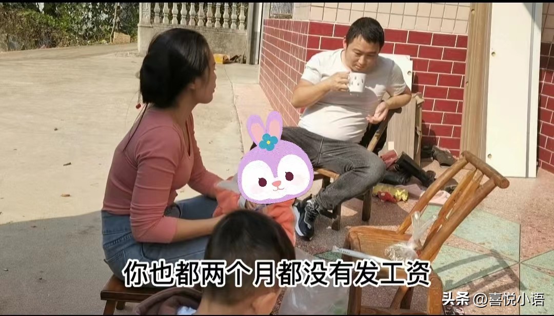 老挝媳妇小依一年收入,老挝媳妇小依最新视频取快递