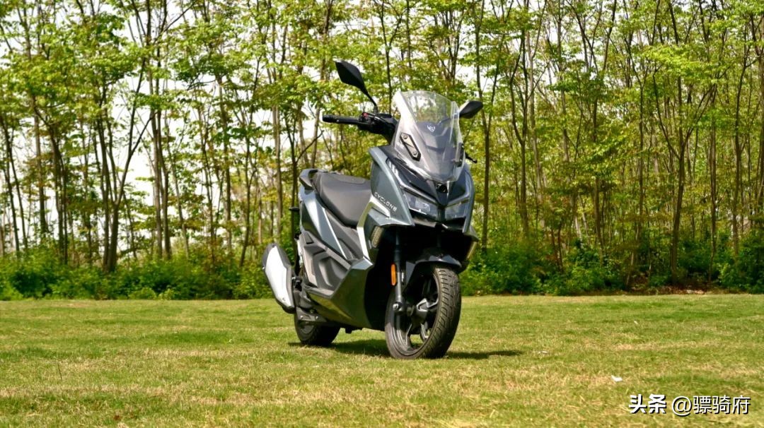 150排量级别的踏板车好在哪里？以RT1示例来解读其价值所在