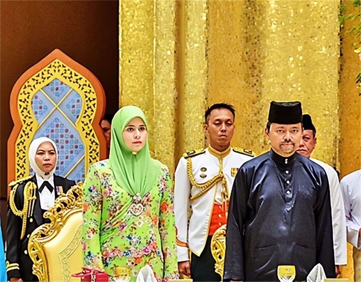 小国文莱：枯竭的石油，奢靡的王室，出路在何方？