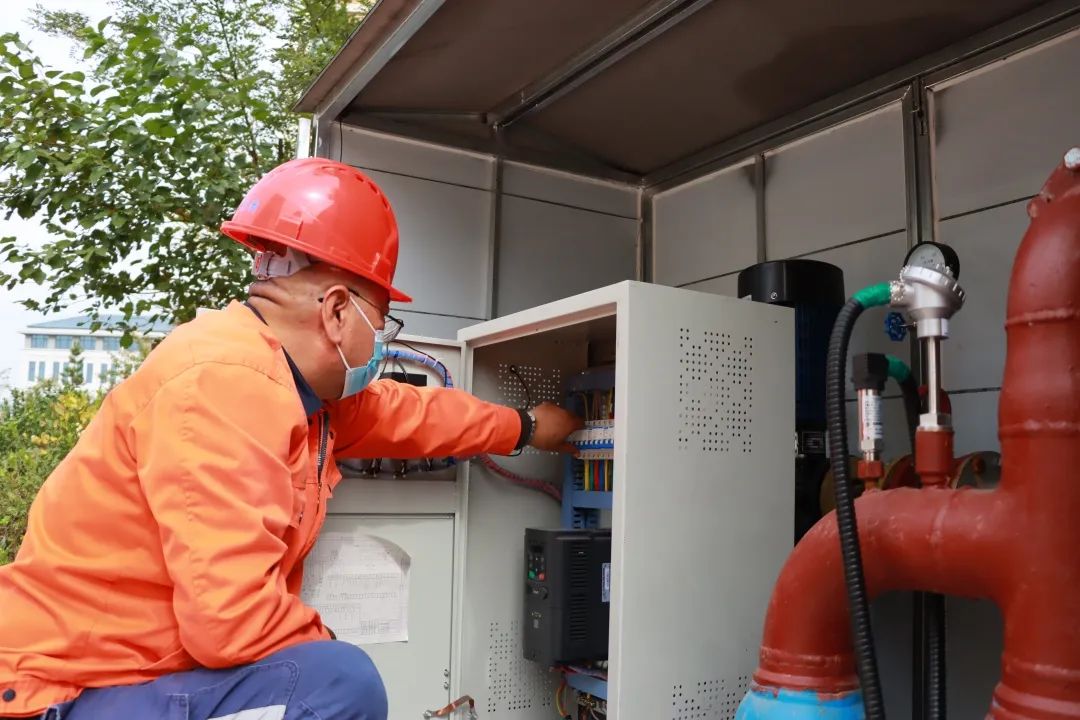 滨海区海建花园今冬供暖,滨海区供热公司满负荷运行保供暖