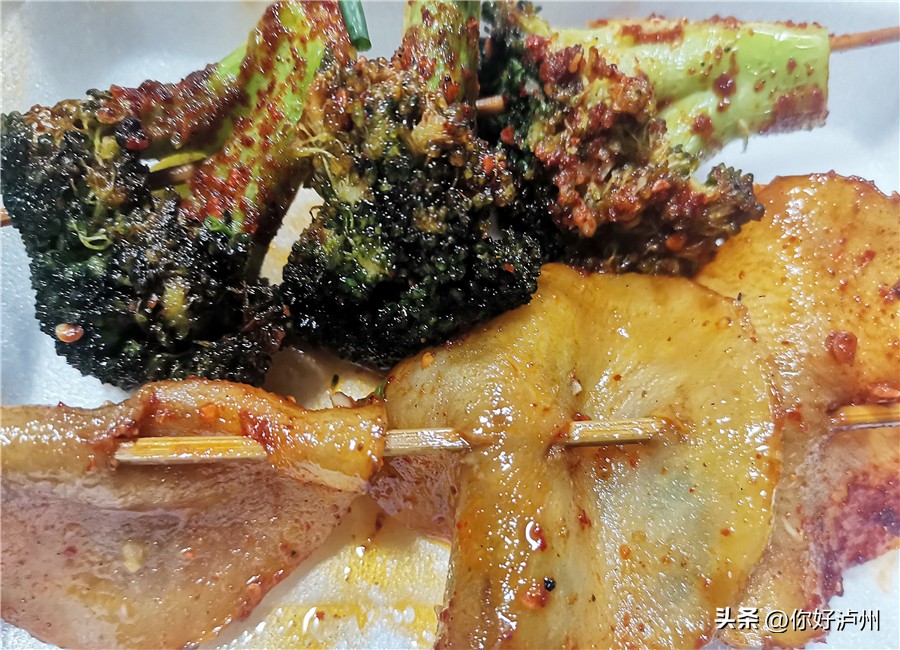 生意好到爆的夜宵店,老城区生意火爆的夜宵店