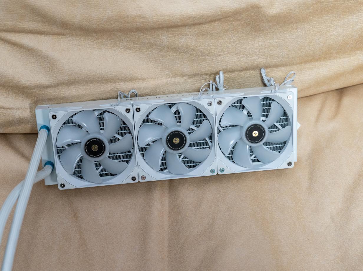 7800MHz动动手指就搞定了，人人都可以会的宏碁掠夺者D5超频教程