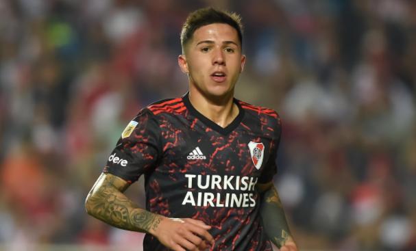 阿根廷vs哥伦比亚梅西高光表现,阿根廷vs牙买加球员与梅西合影