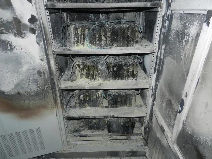 铅酸蓄电池起火用什么灭火,阀控密封式铅酸蓄电池会不会爆炸