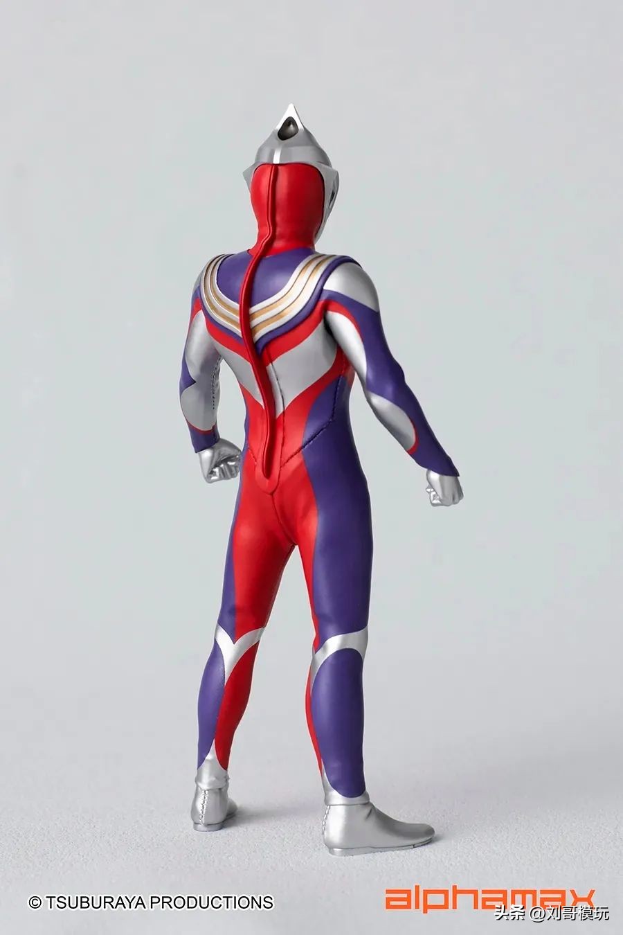 迪迦alphamax和真骨雕,alphamax迪迦奥特曼实拍