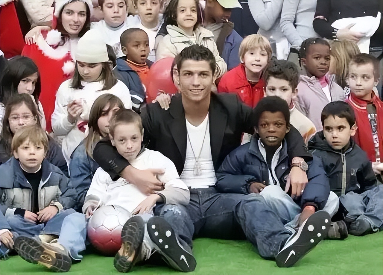 16岁球王,16岁的马拉多纳