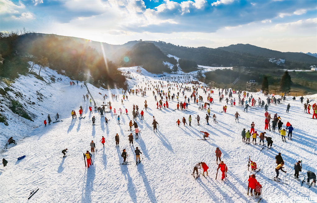奔跑,一座城市的奋进雄姿|看六盘水在时代的起承转合中抒写追梦答卷