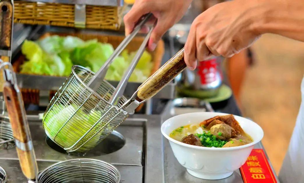 广东温泉旅游攻略住宿平价,广东中山泡温泉