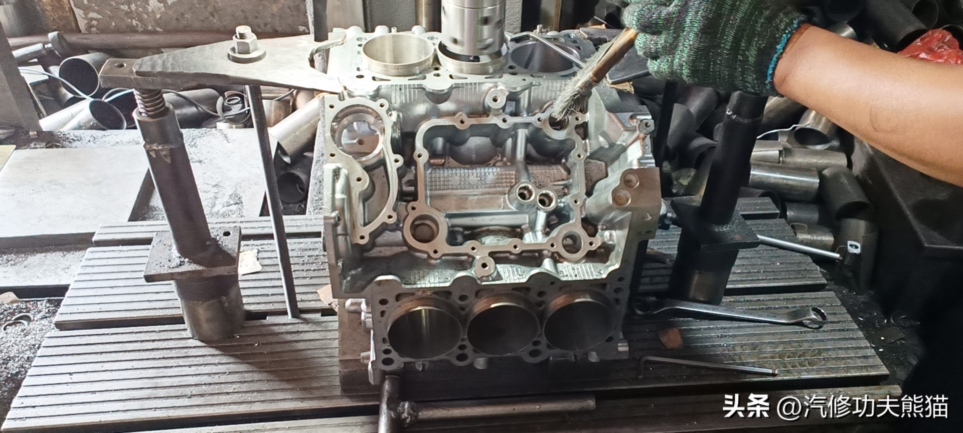 不坑穷人的好车视频,19款奥迪q73.0t烧机油大修全过程