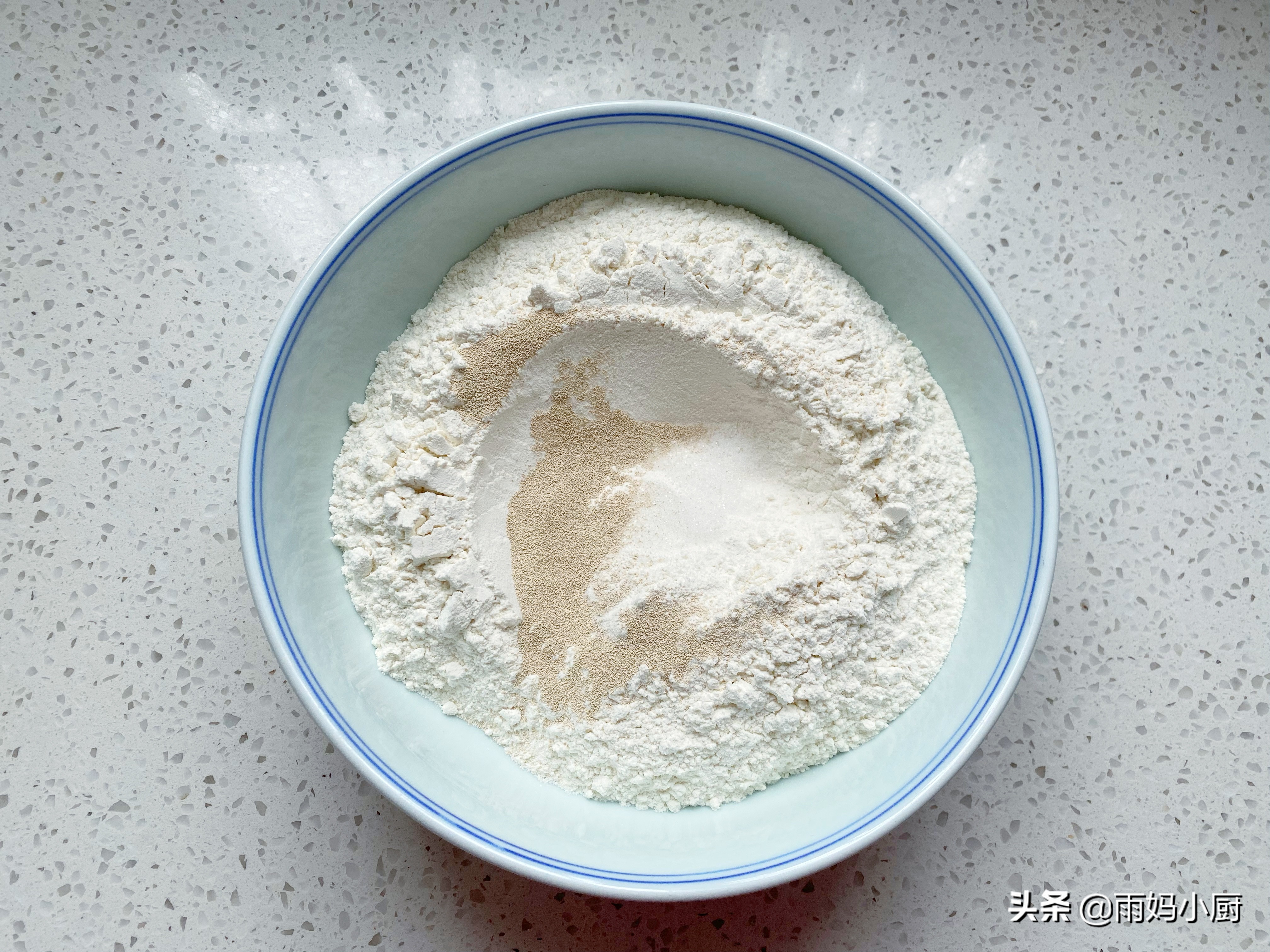 枣花馍馍简单做法,河南枣花馍馍的几种简单做法