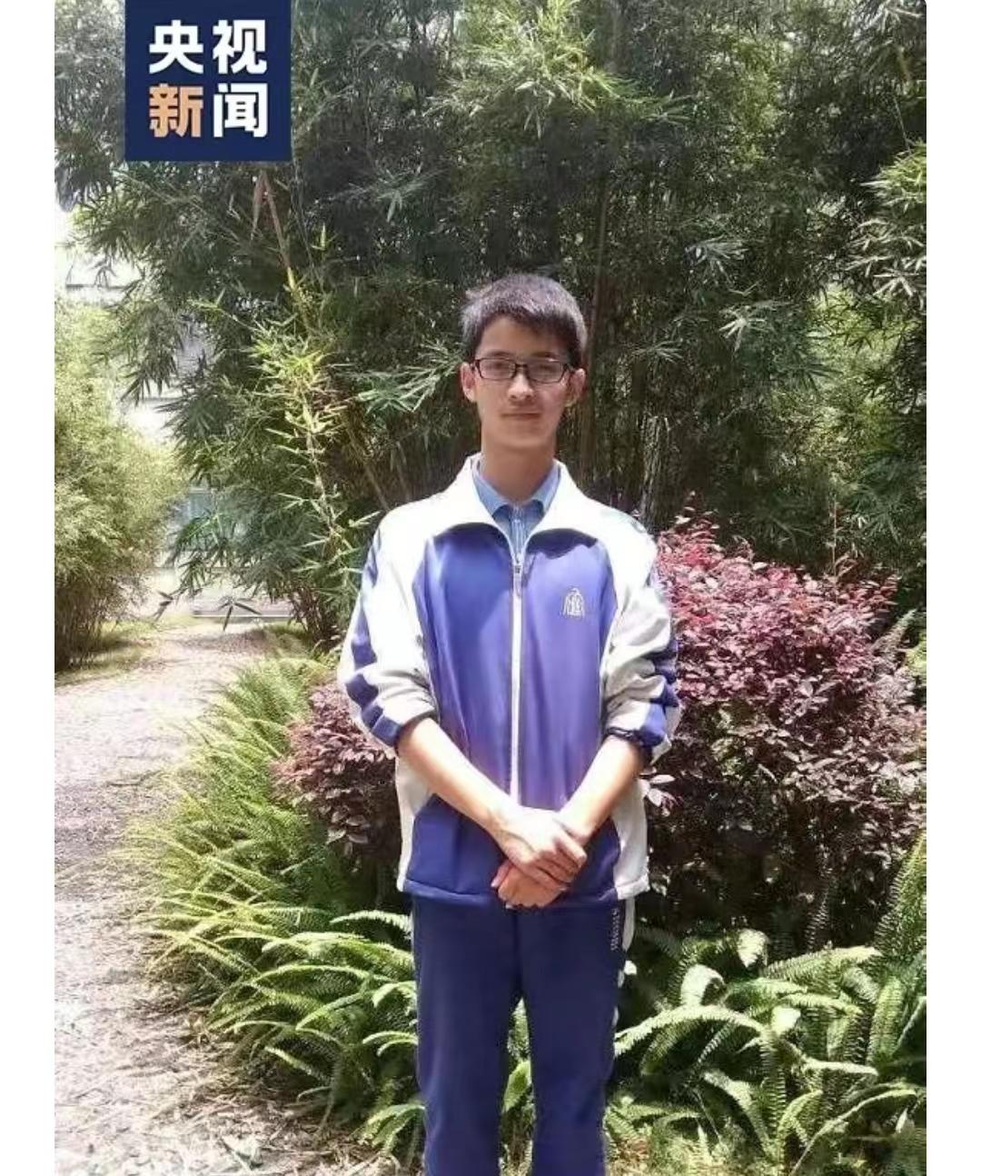 火遍全网的一个小男孩,火遍全网的一个小男孩欧美