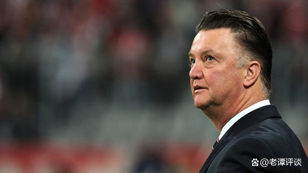 荷兰绝平范加尔,52脚射门进3球