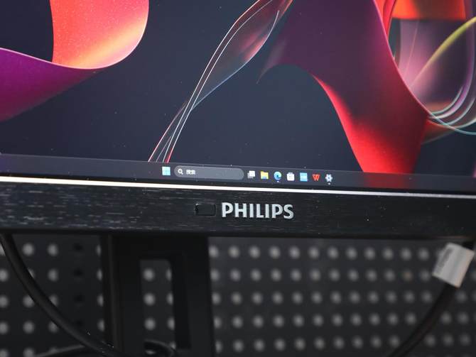 飞利浦558m1ry超大显示器体验,飞利浦55寸最新显示器