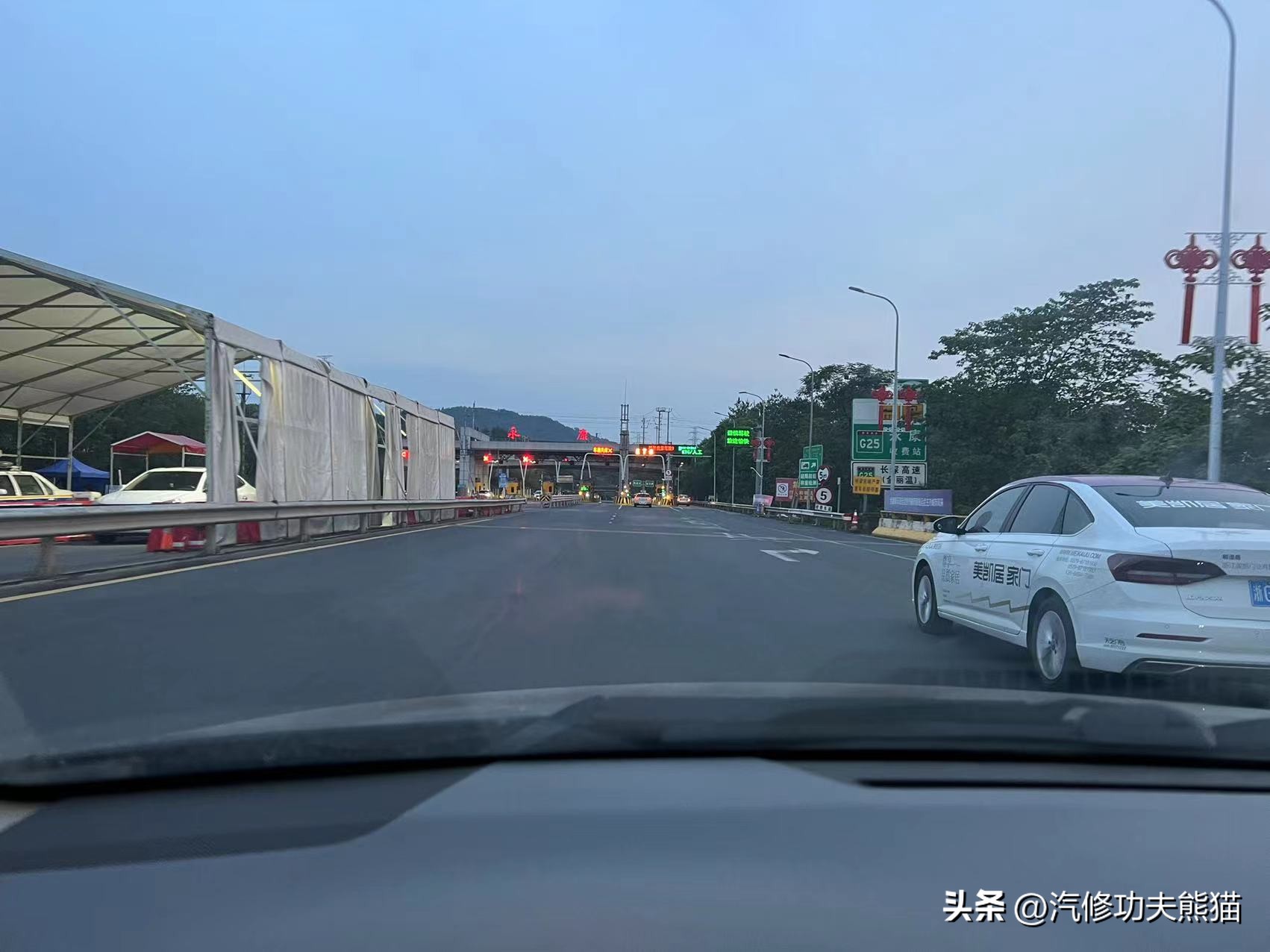 一车传三代丰田越野,六代半丰田凯美瑞烧机油