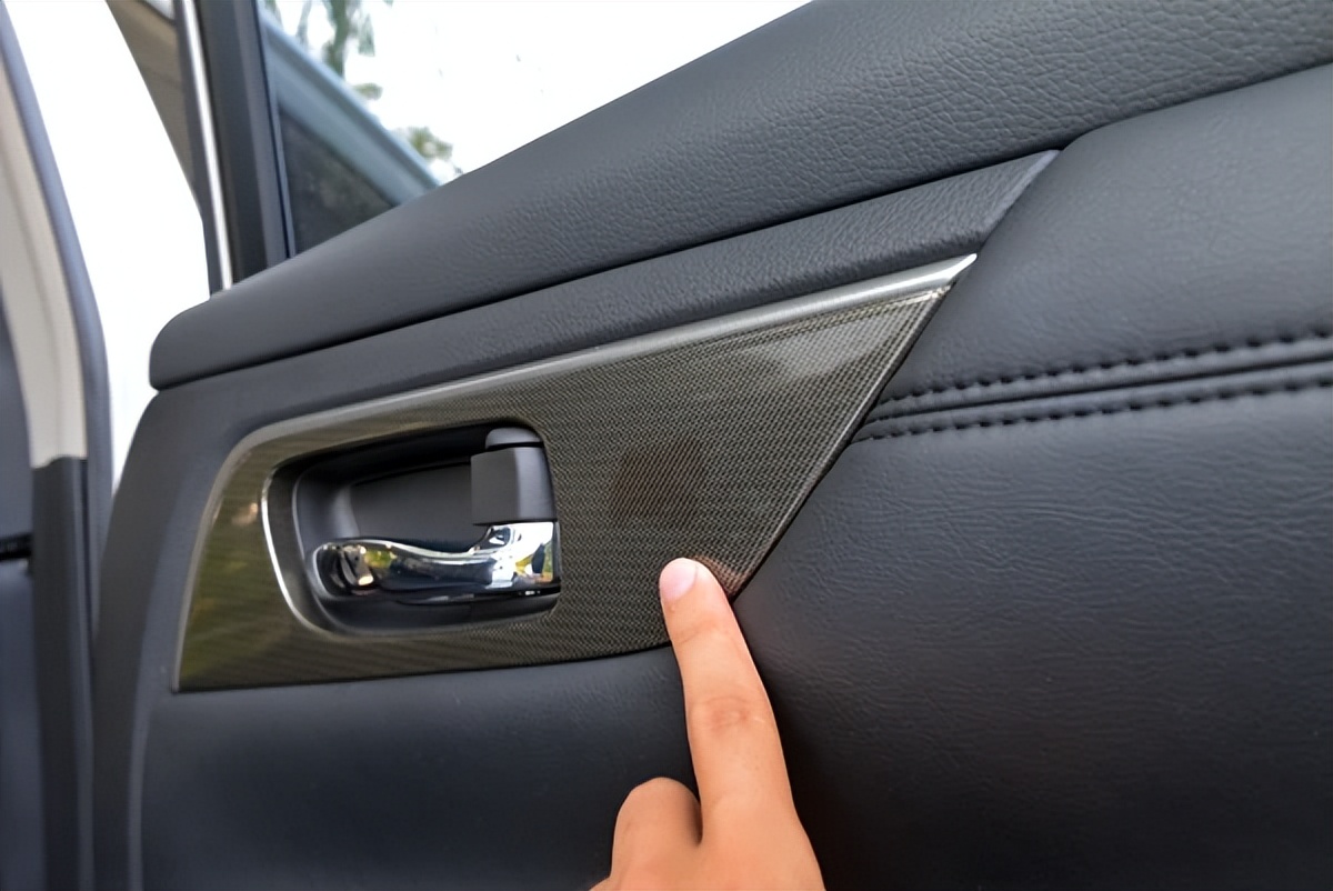 广东二手日产天籁价格,9万到10万二手日产天籁