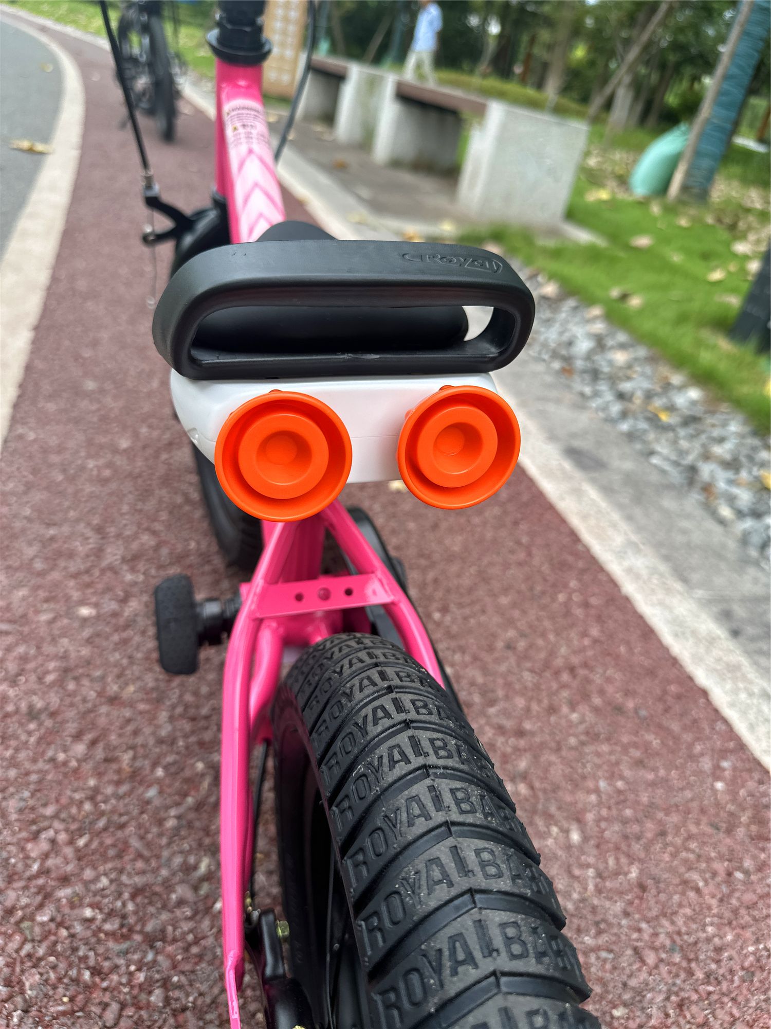 优贝小孩自行车,优贝ez二合一自行车广告