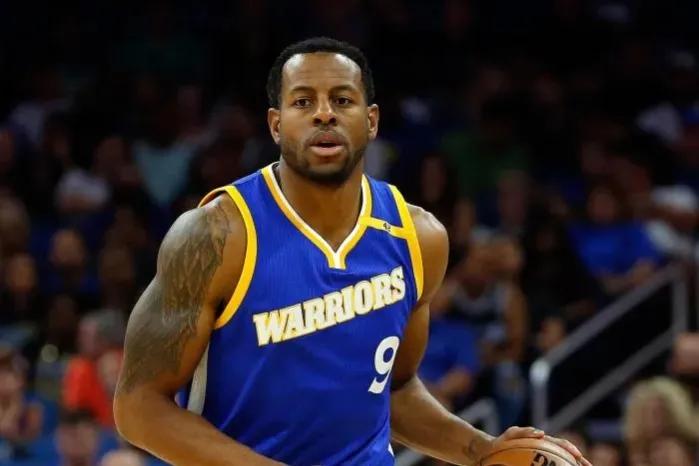 美媒评詹姆斯杜兰特近五年成就,美媒杜兰特进历史前十