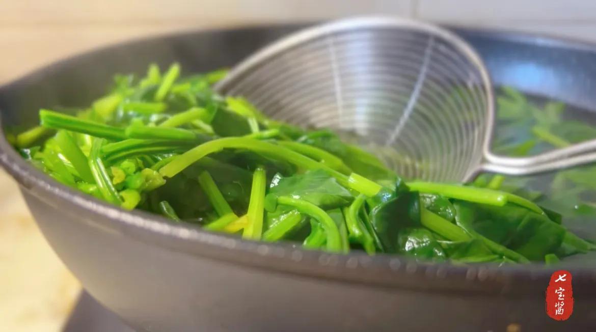 春天吃什么菜护肝明目,春天多吃这种菜清肠刮油营养