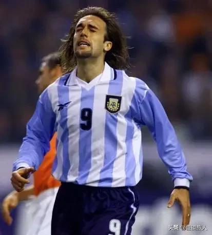 亨利十大进球纪录,前锋罗纳尔多中锋维埃里