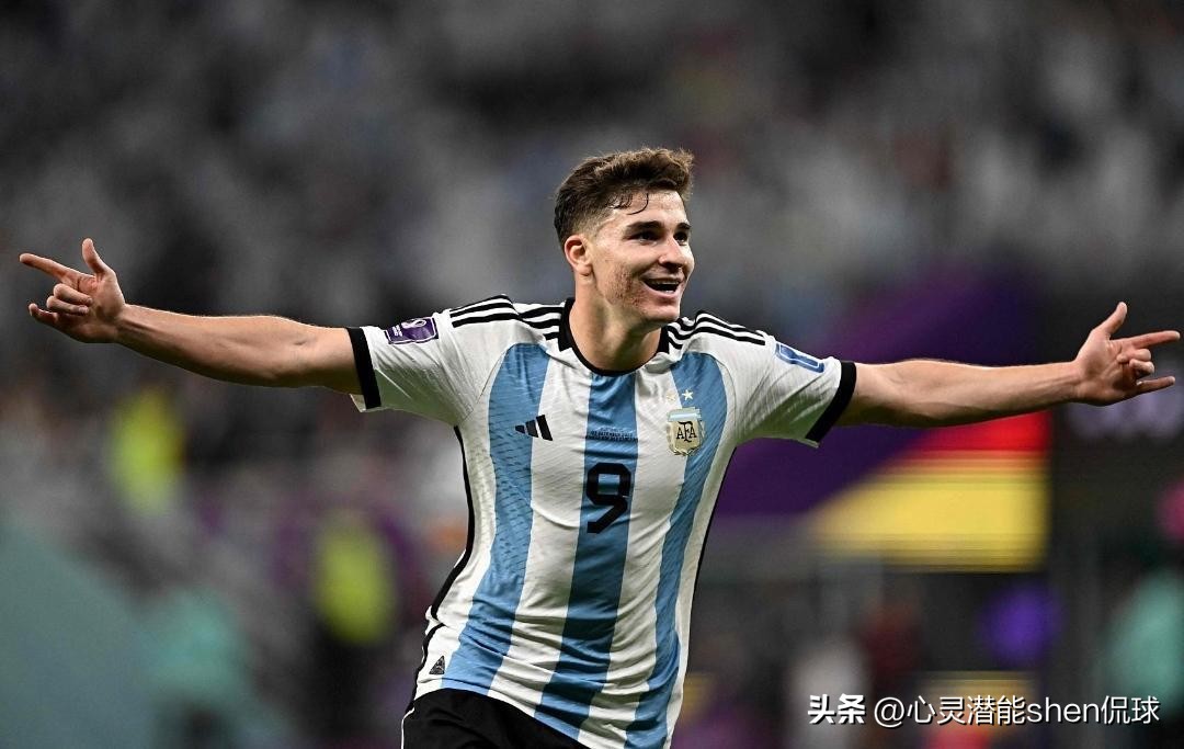 2支8强球队诞生！无冕之王第7次晋级，梅西破魔咒+打进淘汰赛首球