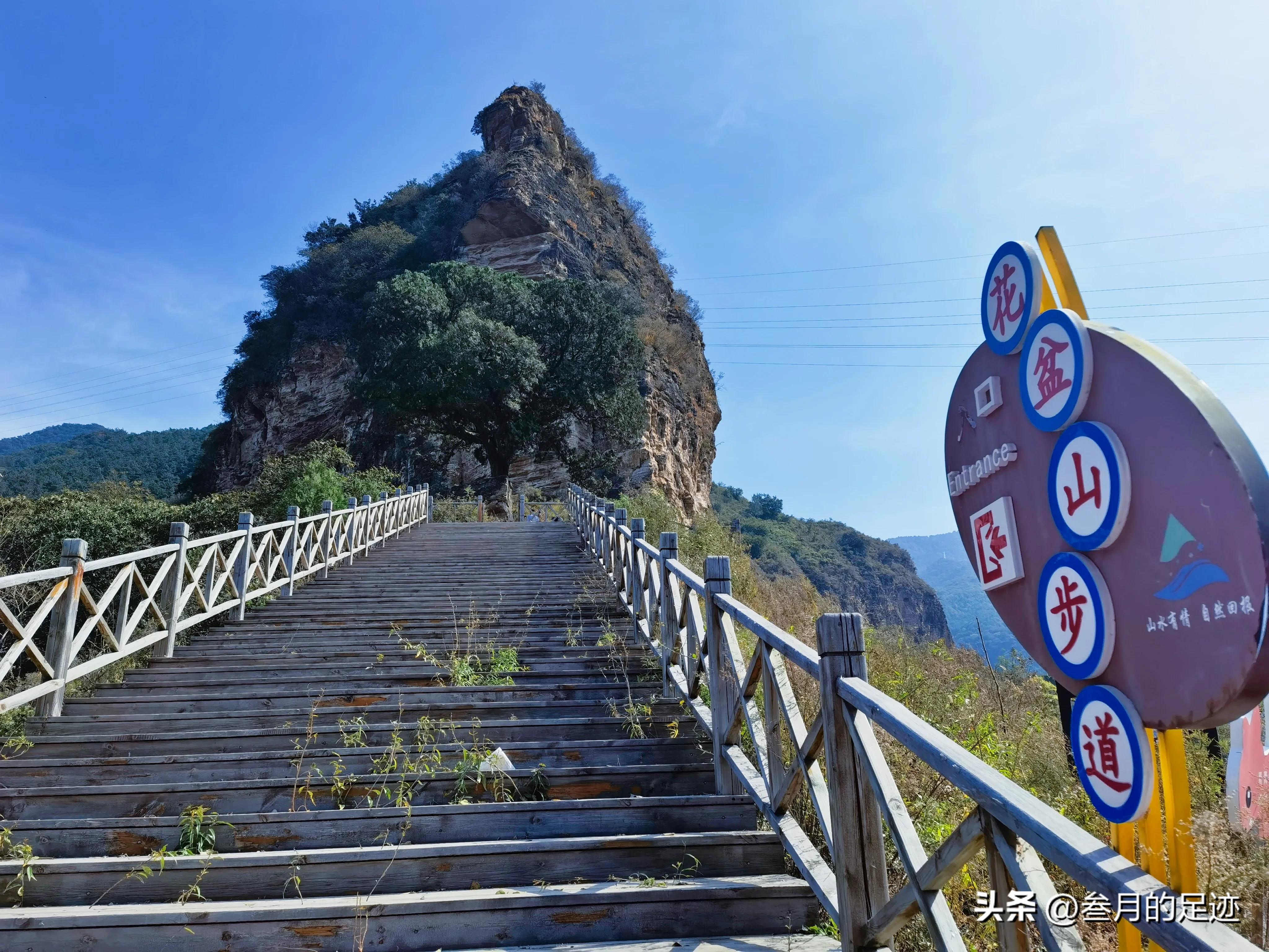 房山红叶最佳地点木栈道,北京房山森林游玩地方推荐