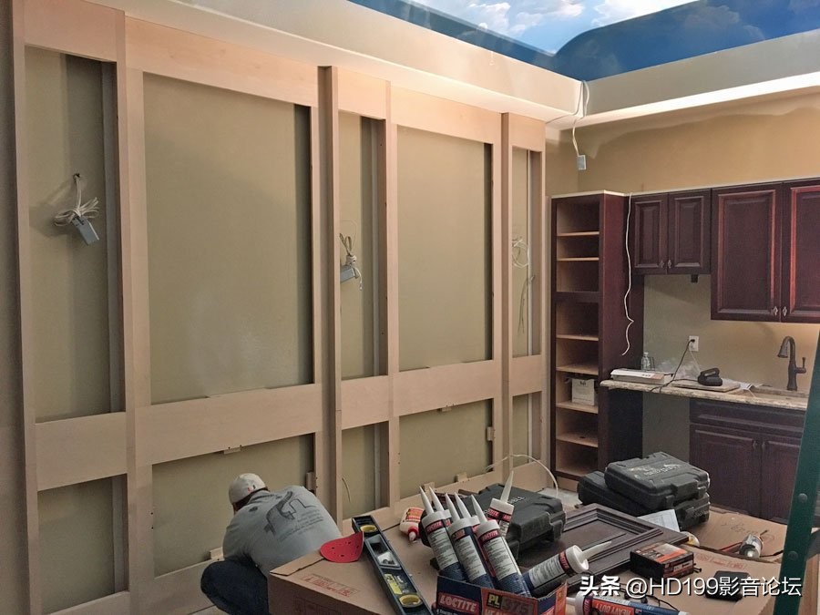 2022年5月AVS论坛最佳影音室案例-美国“土豪”的车库房中房